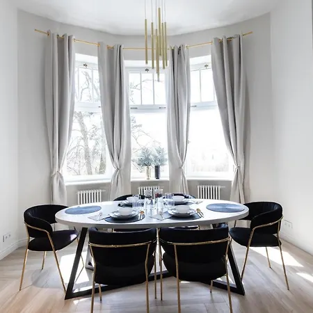 Srebrna Luxury - Fabrykancka - Wnetrza Premium شقة *