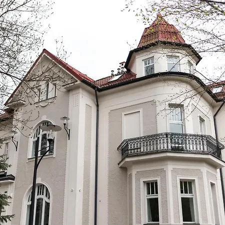 Srebrna Luxury - Fabrykancka - Wnetrza Premium