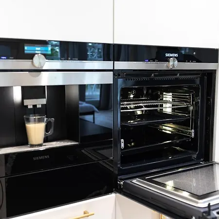 Srebrna Luxury - Fabrykancka - Wnetrza Premium * وودج