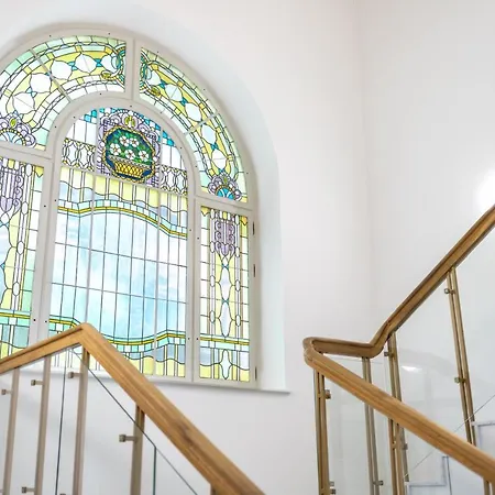 Srebrna Luxury - Fabrykancka - Wnetrza Premium